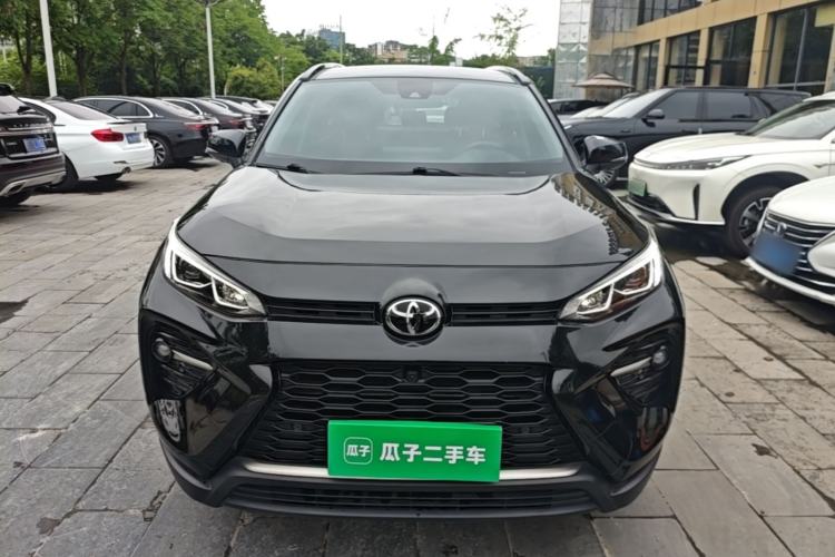 Toyota RAV4 2023 — 2