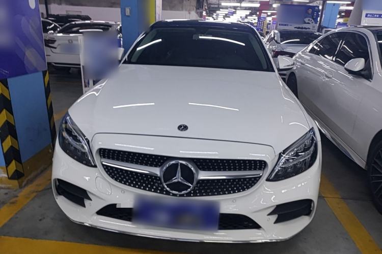 Mercedes-Benz C 260 L 2020 — 2