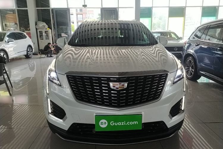Cadillac XT5 2020 — фото 2