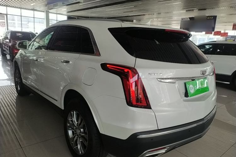 Cadillac XT5 2020 — фото 4