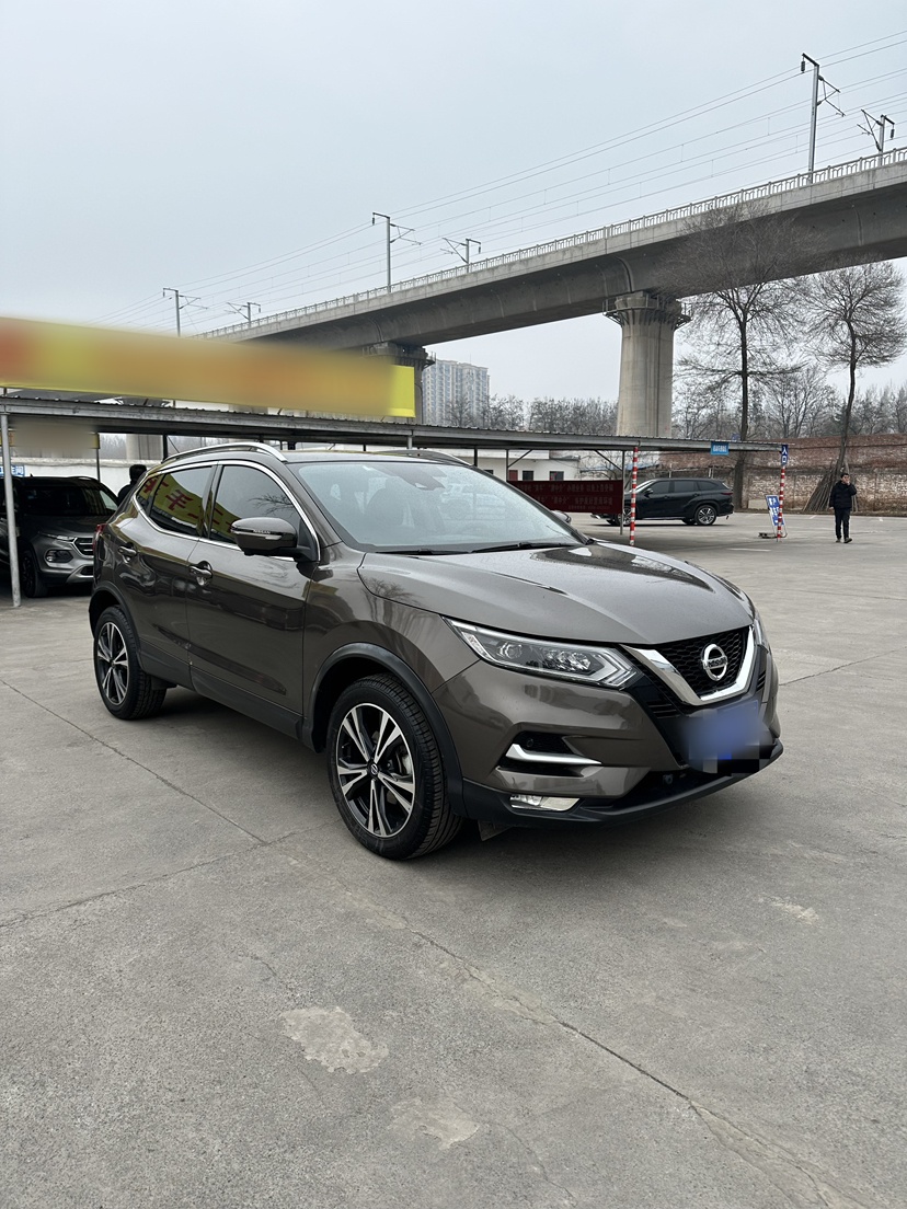 Nissan Qashqai 2022 — фото 1