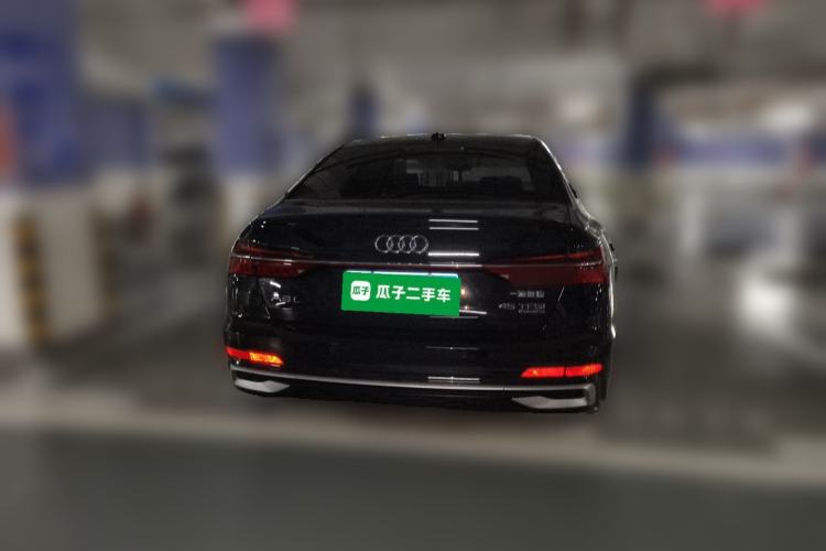 Audi A6L 2023 — 5