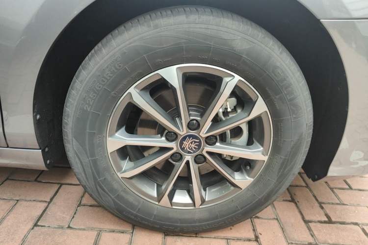 BYD Qin Plus 2023 — 5