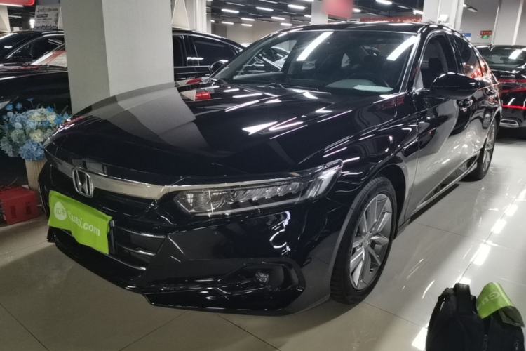 Honda Accord 2022 — фото 1