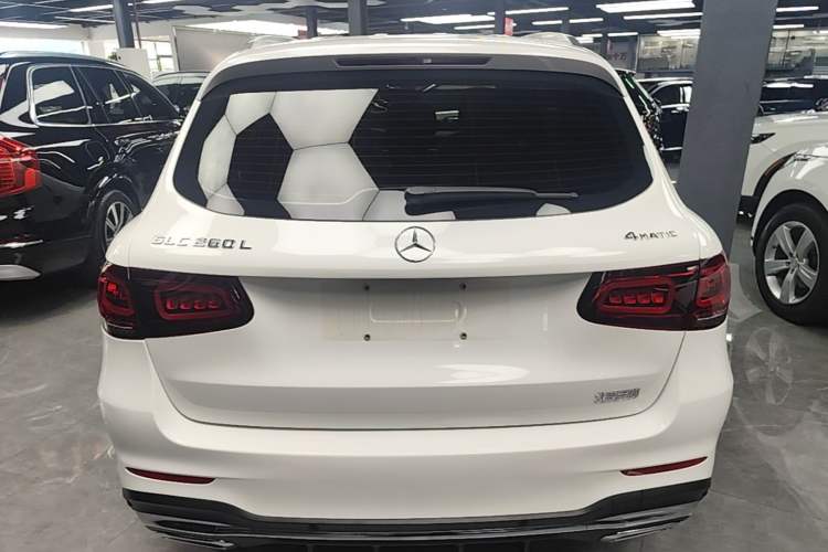 Mercedes-Benz GLC 260 L 2021 — фото 5