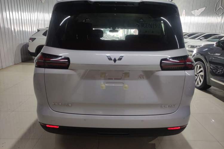Wuling 730 2025 — 5