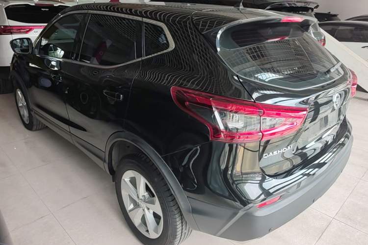 Nissan Qashqai 2022 — фото 4