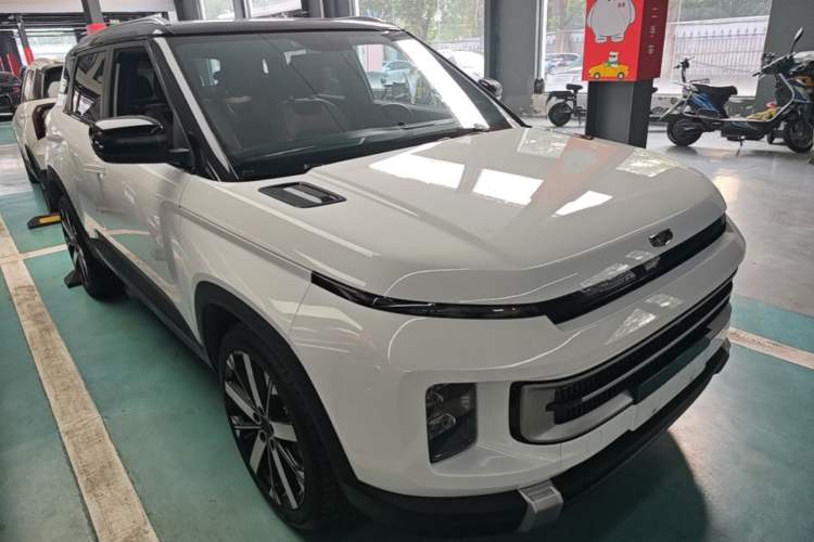 Geely Icon 2023 — 3