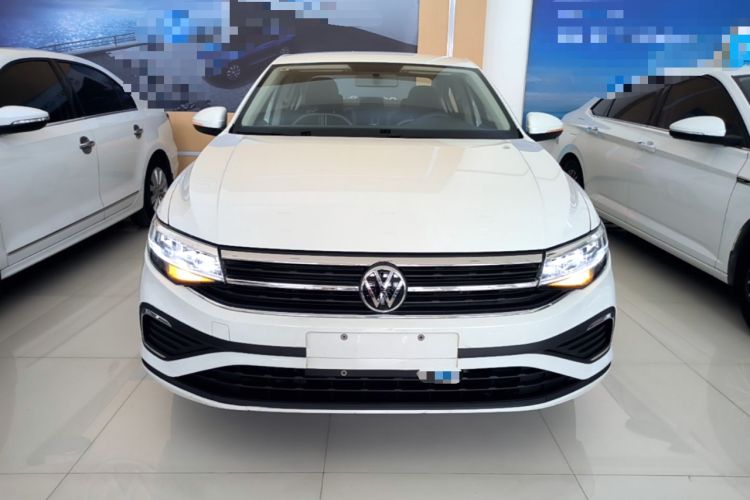 Volkswagen Bora 2024 — 2