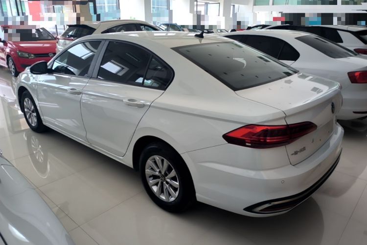 Volkswagen Bora 2024 — 4
