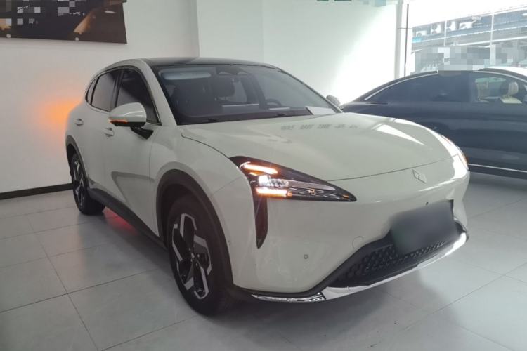 Baojun Yunhai 2024 — 3
