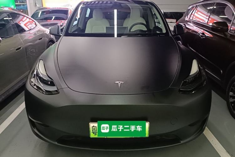 Tesla Model Y 2022 — 2