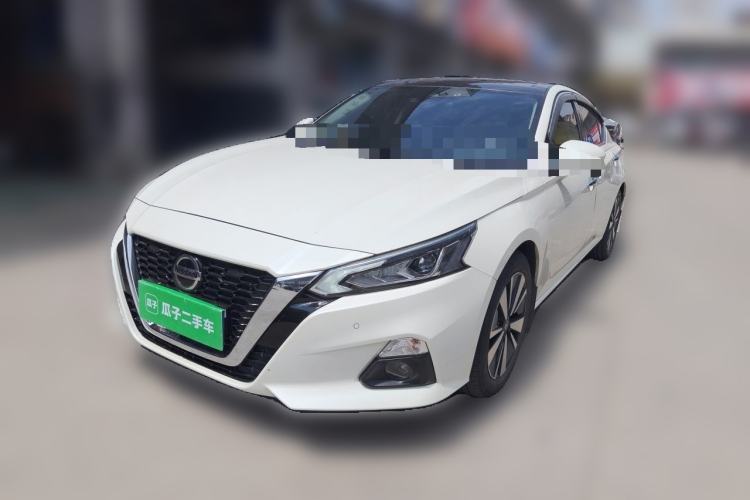 Nissan Altima 2021 — фото 1