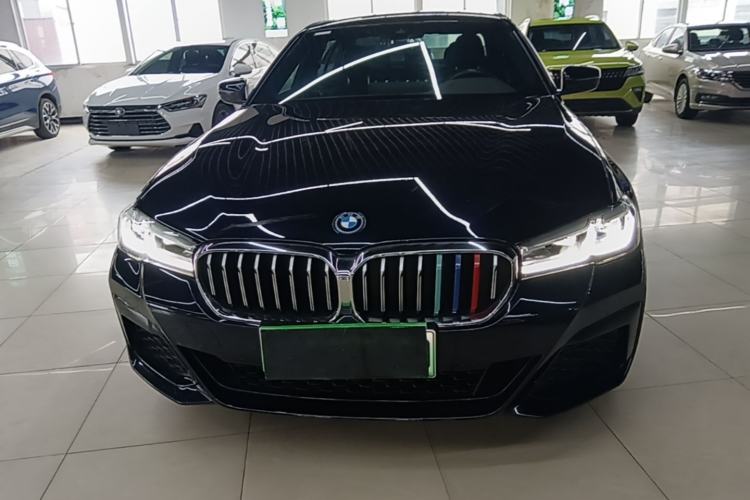 BMW 535Le 2022 — 2