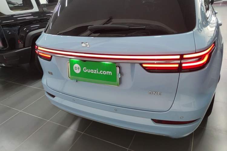 Li Auto ONE 2021 — 5