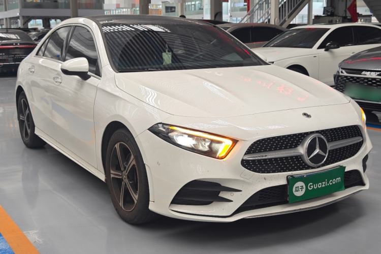 Mercedes-Benz benz a class 2022 — фото 3