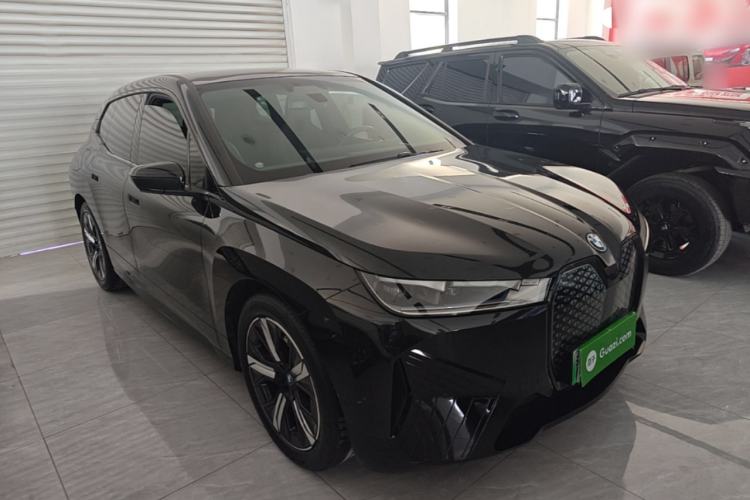 BMW iX 2022 — 3