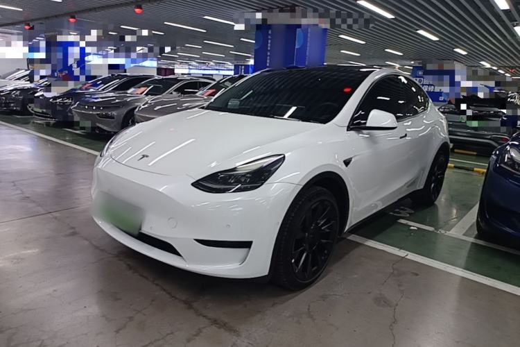 Tesla Model Y 2022 — фото 1