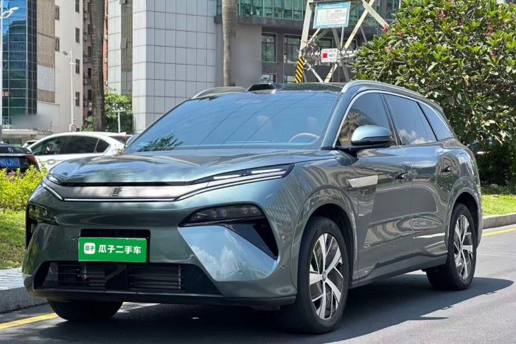 BYD Tang L 2025 — фото 1
