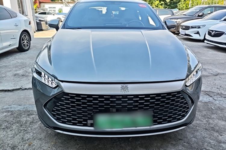 BYD Qin PLUS 2023 — фото 2