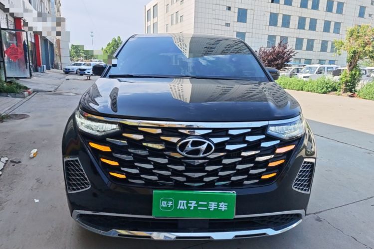 Hyundai Custo 2024 — 2
