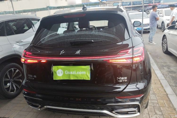 Hongqi HS5 2023 — 5