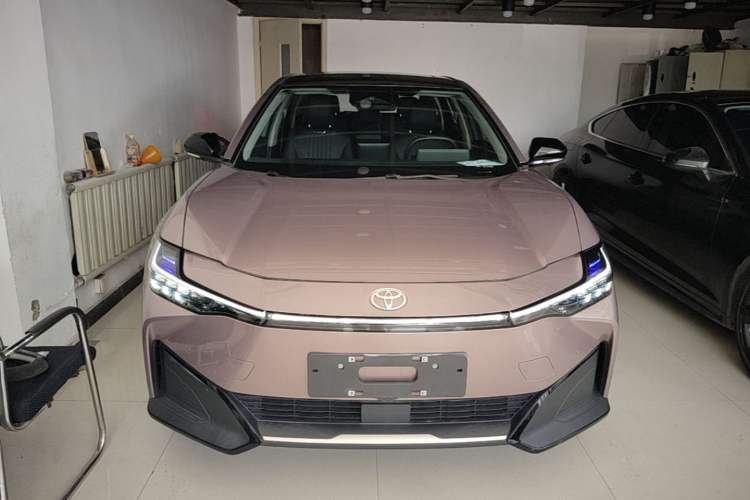 Toyota bZ3 2023 — 2