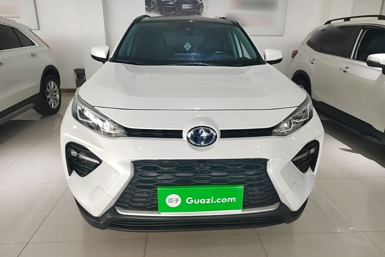 Toyota RAV4 2023 — 2