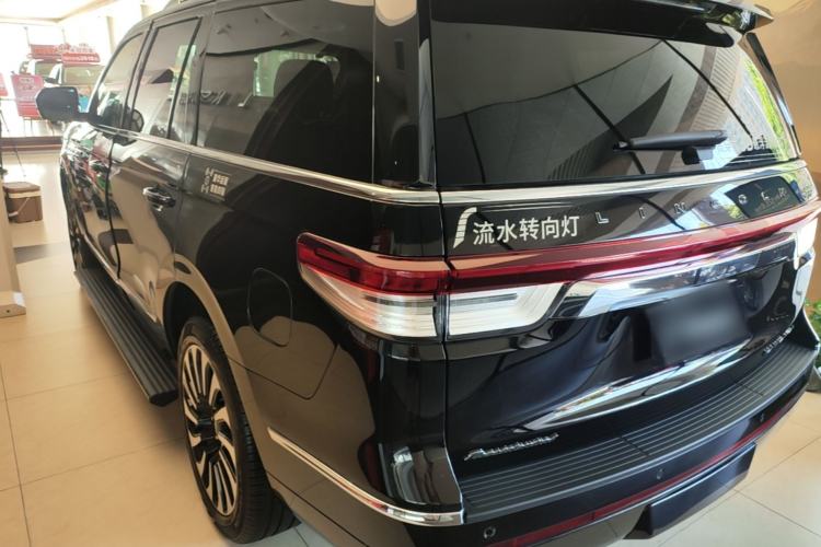 Lincoln Navigator 2024 — 4