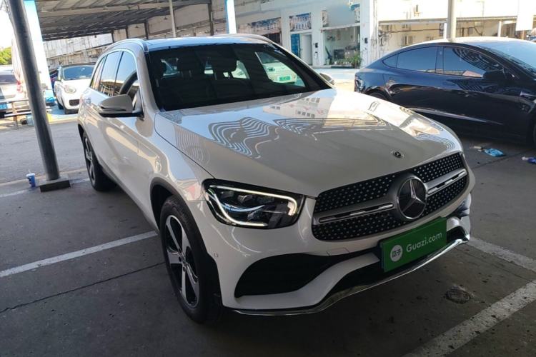 Mercedes-Benz GLC 260 L 2022 — фото 3