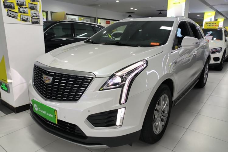 Cadillac XT5 2023 — фото 1