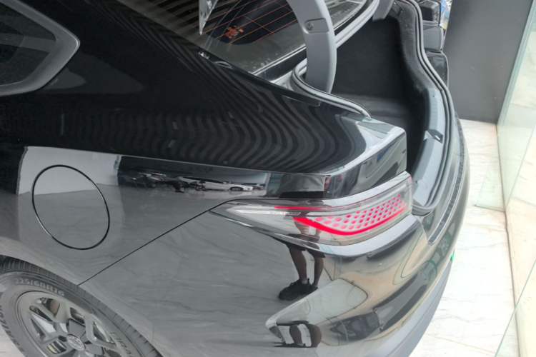 BYD Seal 05 DM-i 2025 — фото 4