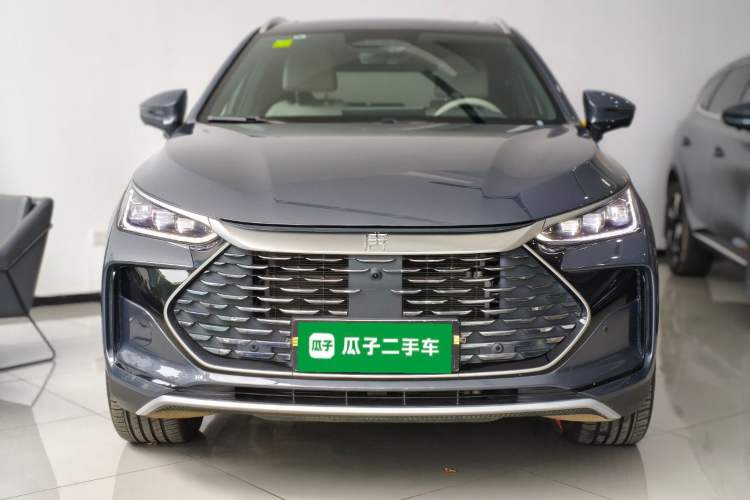 BYD Tang 2025 — 2