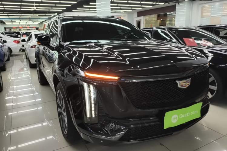 Cadillac XT5 2025 — фото 3