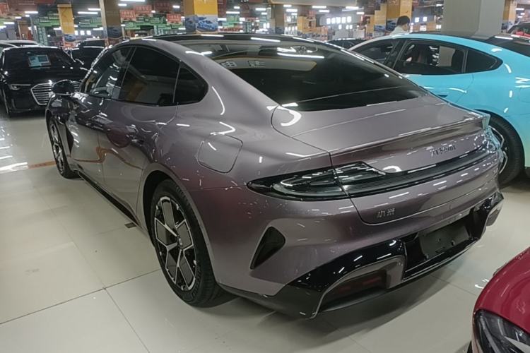 Xiaomi SU7 2024 — 4