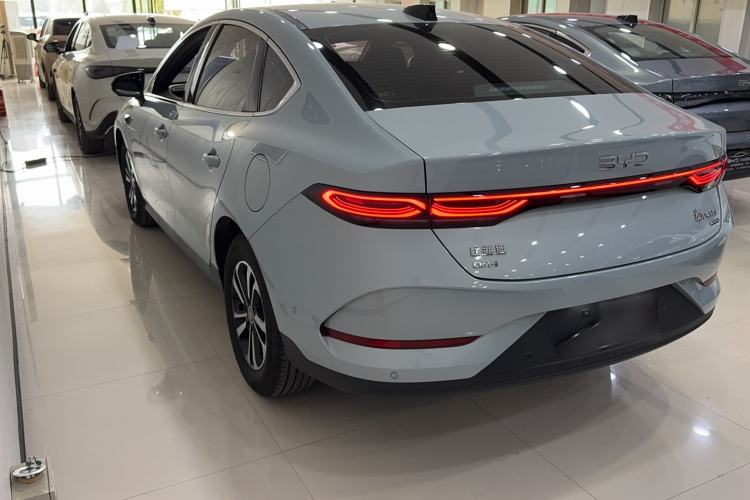 BYD Qin PLUS 2025 — фото 4