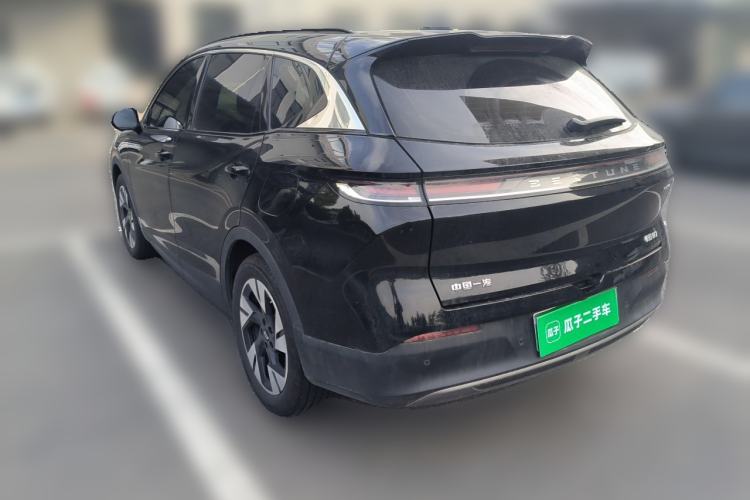 Bestune Yueyi 07 2025 — 4