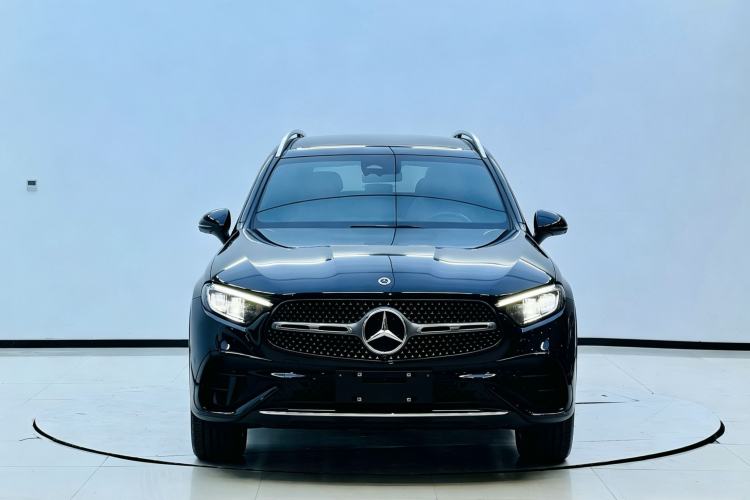 Mercedes-Benz GLC 300 L 2024 — 2