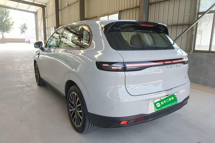 Leapmotor B10 2025 — 4