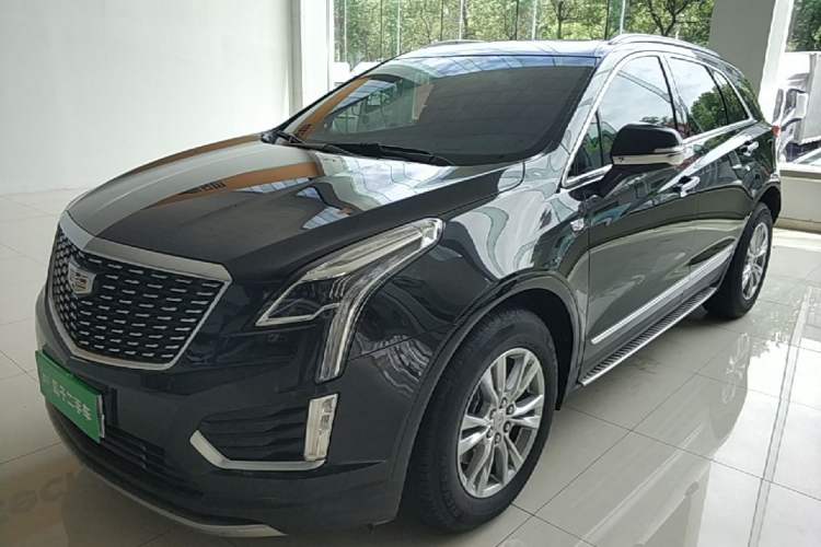 Cadillac XT5 2024 — фото 1