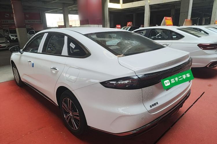 Geely Galaxy Stellar 6 2026 — 4