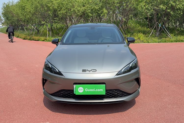 BYD Seal 05 DM-i 2025 — 2