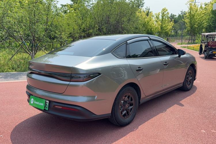 BYD Seal 05 DM-i 2025 — 5