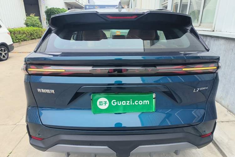 Geely Galaxy L7 2025 — 5