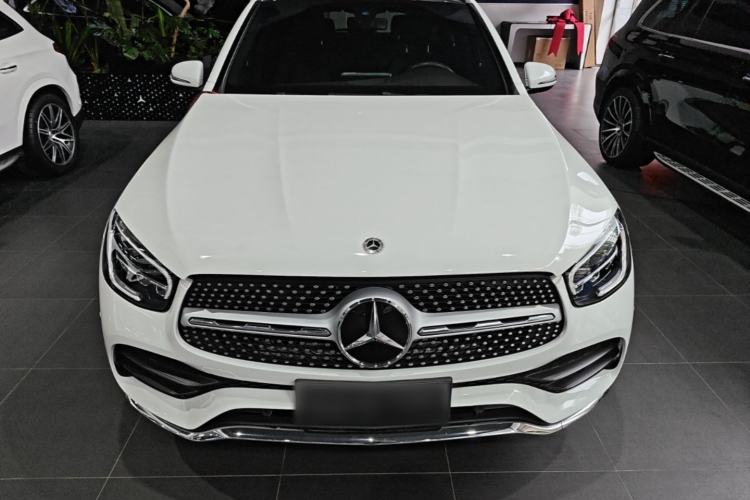 Mercedes-Benz GLC 260 L 2021 — 2