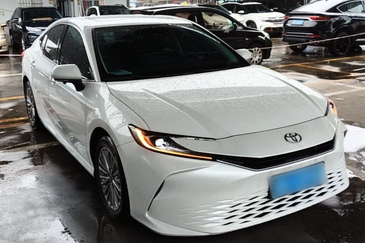 Toyota camry 2026 — 3