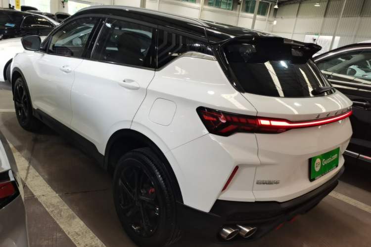 Geely Coolray 2022 — 4