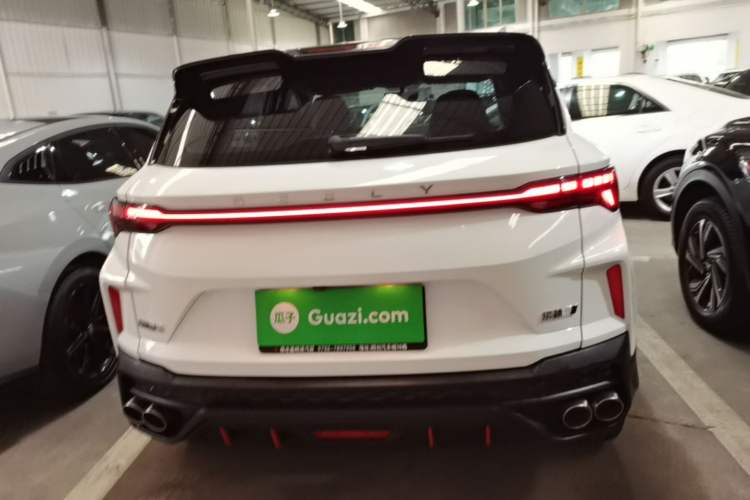 Geely Coolray 2022 — 5