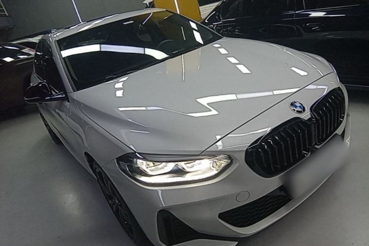 BMW 125i 2023 — фото 3