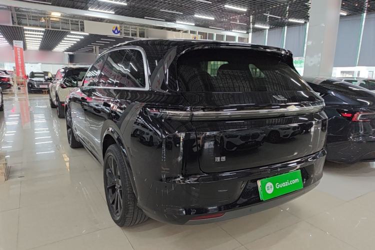 Li Auto L7 2023 — 4
